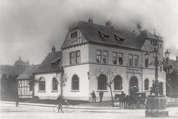 Ehemaliger Hauptbahnhof der Nordhausen-Wernigeröder-Eisenbahn (NWE) in Wernigerode
© Harzbücherei Wernigerode