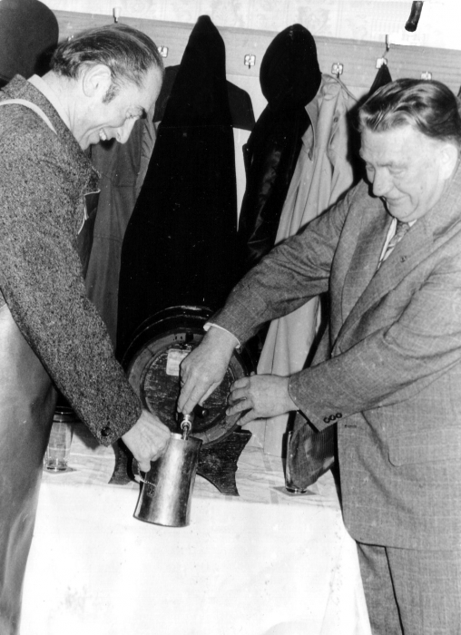 Bockbieranstich in der Hasseröder Brauerei
© Archiv Dieter Möbius