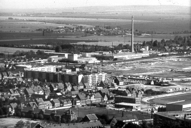 Neubaugebiet Stadtfeld mit Sportforum
- Dieter Oemler