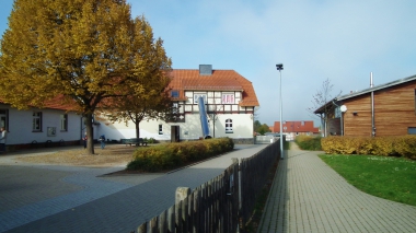 Das 1908 erbaute Schulhaus in Silstedt 2015
© Wolfgang Grothe