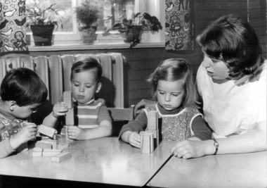 In der Kinderkrippe des VEB Metallgusswerk Wernigerode 1968
- Archiv Mahn- und Gedenkstätte